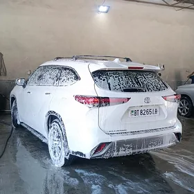 Toyota Highlander 2023