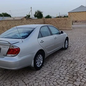 Toyota Camry 2005