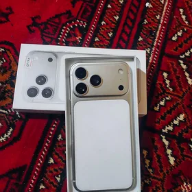 Iphone 17pro max lux Kopýa