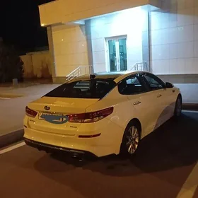 Kia Optima 2018