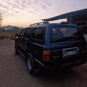 Toyota 4Runner 1995