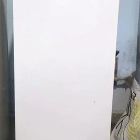 Rasiskiý holodilnik saratow