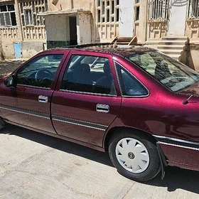 Opel Vectra 1992