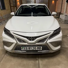 Toyota Camry 2022
