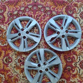 nissan kikis