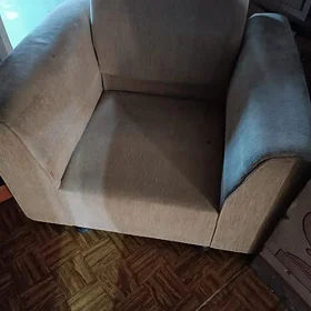 кресло