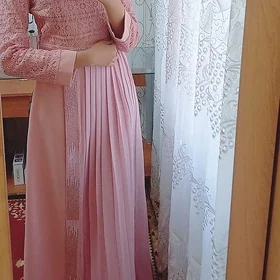 Продается вечернее платье