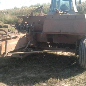 MTZ 82 2013