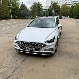 Hyundai Sonata 2021