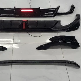 Toyota Camri bezegleri.