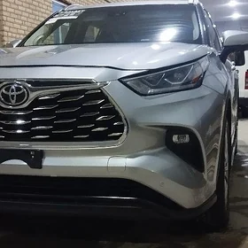 Toyota Highlander 2023