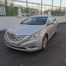 Hyundai Sonata 2012