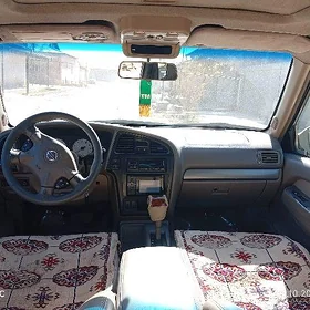 Nissan Pathfinder 2003