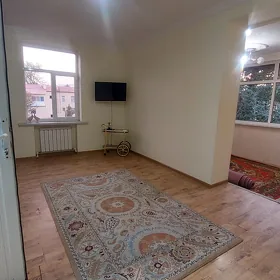 30MKR 1-KOMNAT 3-ETAJ 36-KWADRAT GOŞY BILEN 7-BAZAR