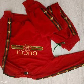 Gucci gyzlar ucin spartiwka