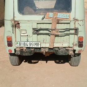 UAZ 469 2002