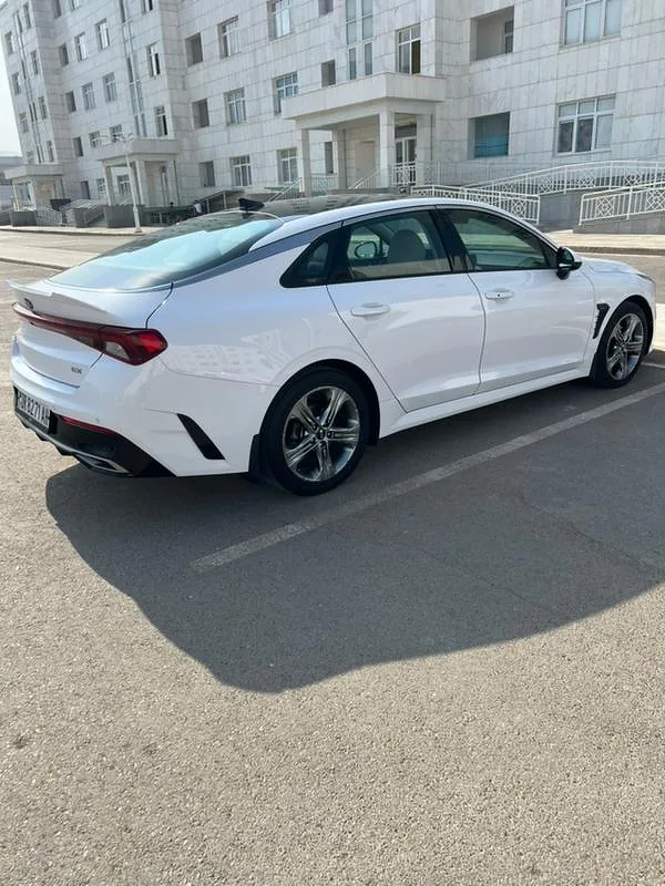 Kia K5 2021 - 1