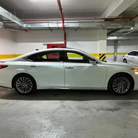 Lexus ES 350 2019