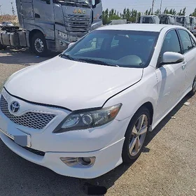 Toyota Camry 2011