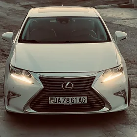 Lexus ES 350 2017