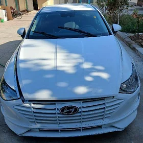 Hyundai Sonata 2022