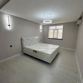 Arenda Gagaryn 2etaz 4kom
