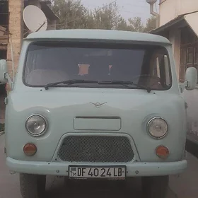 UAZ 2206 2000