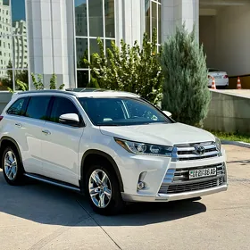 Toyota Highlander 2019
