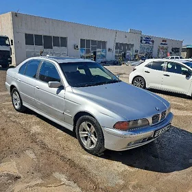 BMW E39 1998