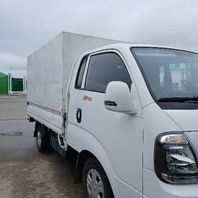 Kia Bongo 2021