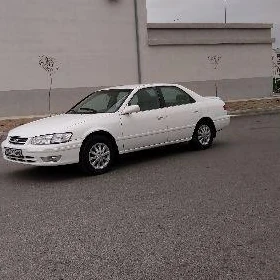 Toyota Camry 2000