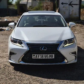 Lexus ES 350 2016