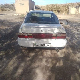 Toyota Corolla 1994
