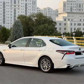 Toyota Camry 2022