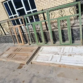 Akno gapylar