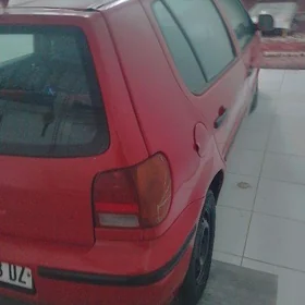 Volkswagen Polo 2000