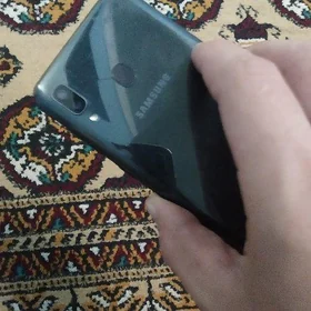 Samsung a20 3.32