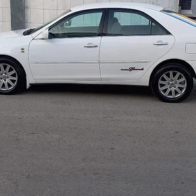Toyota Camry 2004