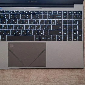 Noutbook Echips