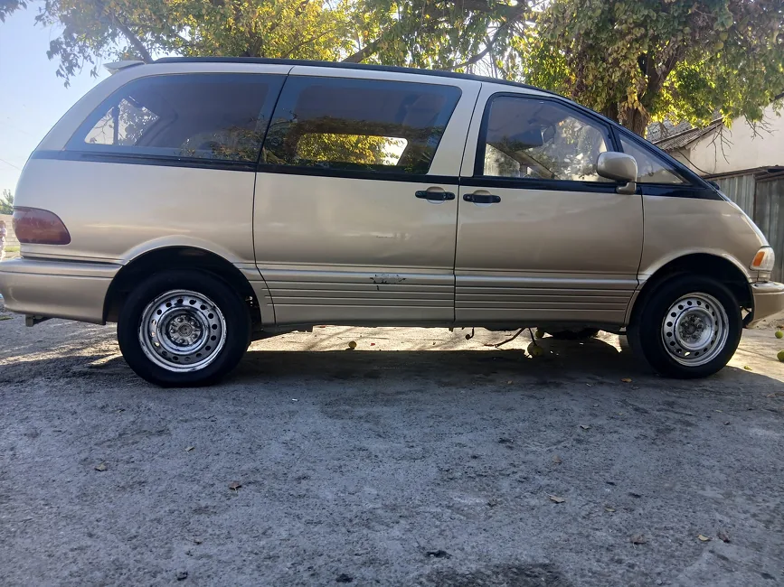 Toyota Previa 1991 - 1