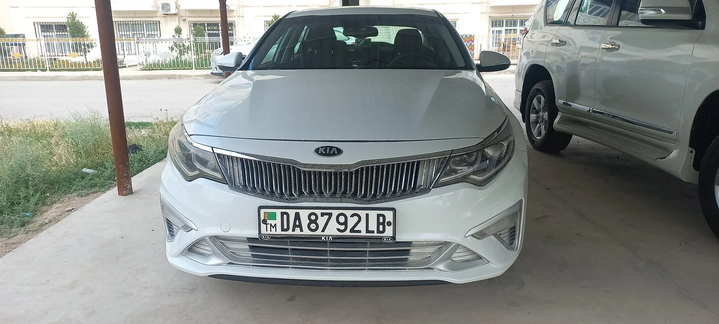 Kia Optima 2019 - 1