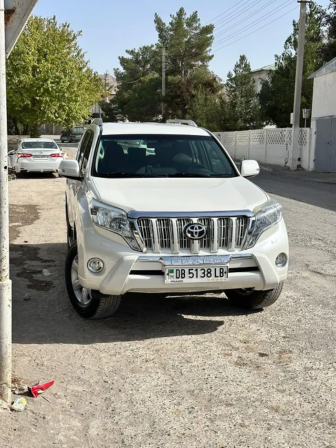 Toyota Land Cruiser Prado 2014 - 1