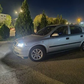 Opel Astra 2002