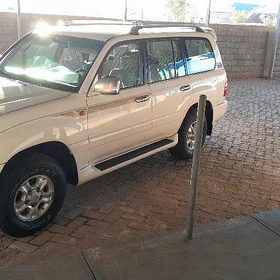 Toyota Land Cruiser 1999
