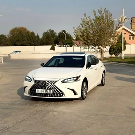 Lexus ES 350 2019
