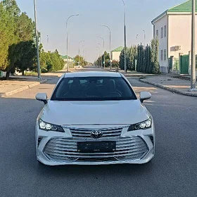Toyota Avalon 2022