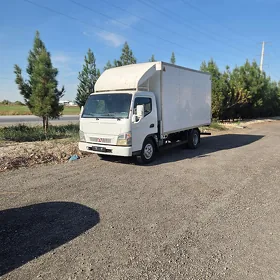 Mitsubishi Canter 2009