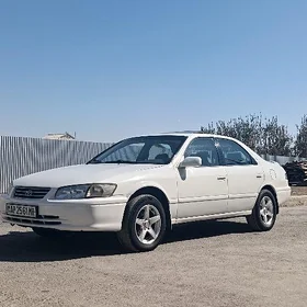 Toyota Camry 1997