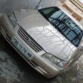 Toyota Camry 1999