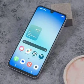 Samsung  A17